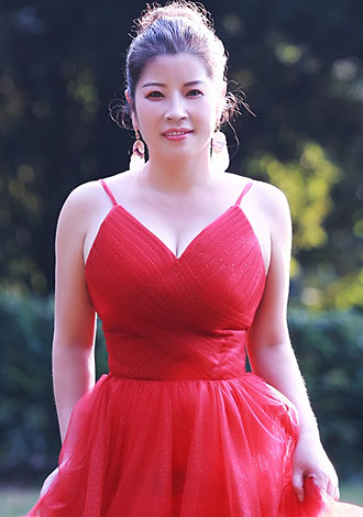 Date the member of your dreams: Jixiang ( Lucky ) from Beijing, member pretty Asian