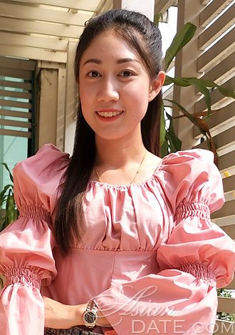 Gorgeous member profiles: mature Asian member Nonnaree from Bangkok