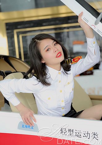 Gorgeous profiles pictures: young China member Jojo from Hengyang