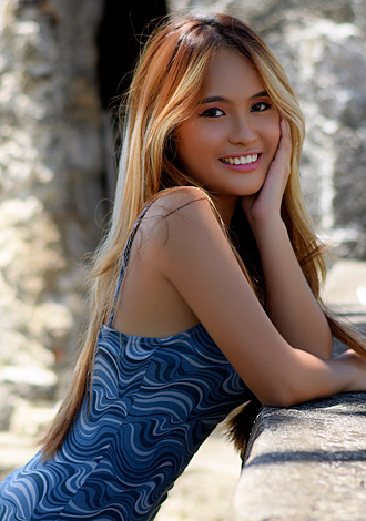 Hundreds of gorgeous pictures:  Asian member CHIQUIE SUSON(Cherry) from Davao City