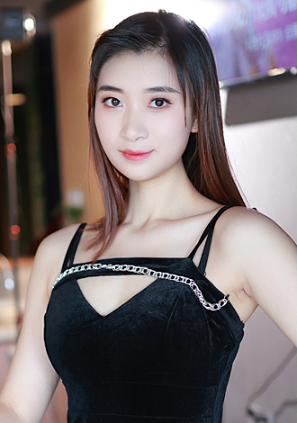 Gorgeous profiles only: Yiyang from Guangan, member in China