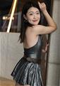Hundreds of beauties: China member member Amy